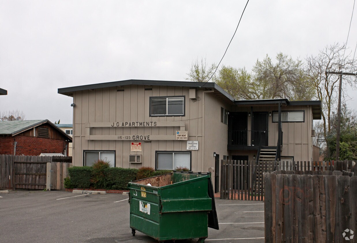 Building Photo - 3640 N El Dorado St
