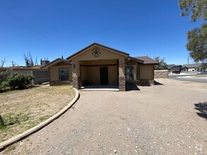 Building Photo - 8113 Tom Mays Dr