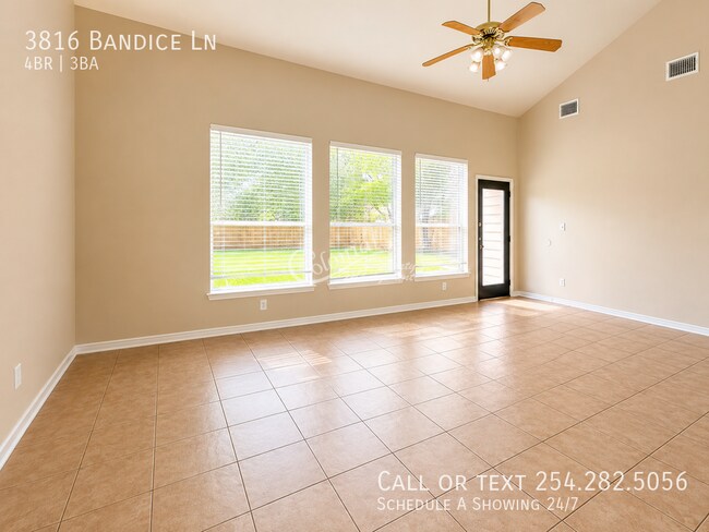 Foto del edificio - 3816 Bandice Ln