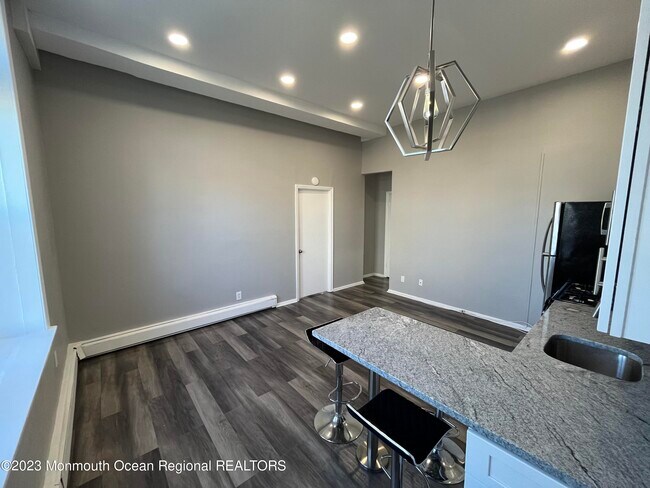 Foto del edificio - 230 N 19th St