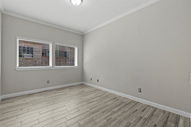 Foto del edificio - 31778 Twin Timbers Ln