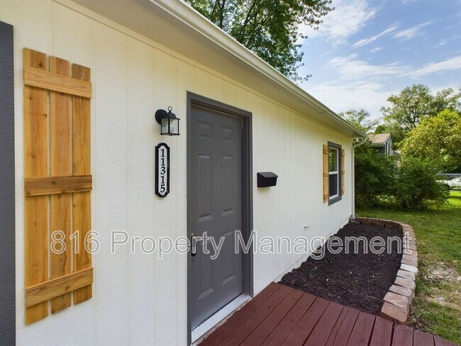 Foto del edificio - 11315 Booth Ave