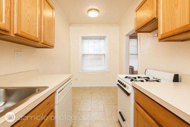 Foto del edificio - 903 W Altgeld St