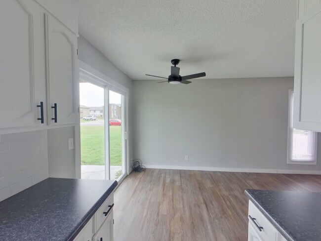Foto del edificio - 254 N Acadia St