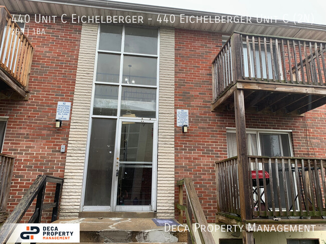 Building Photo - Two Bedroom Apartment