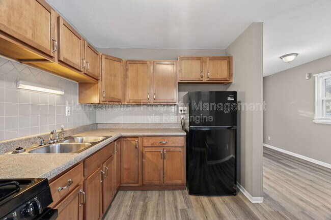 Building Photo - 9770 Scottdale Dr