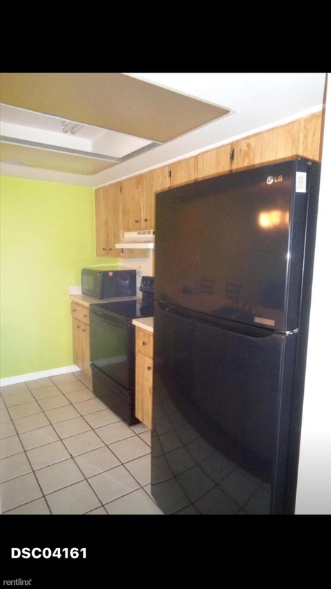 Building Photo - 1497 White Pine Dr