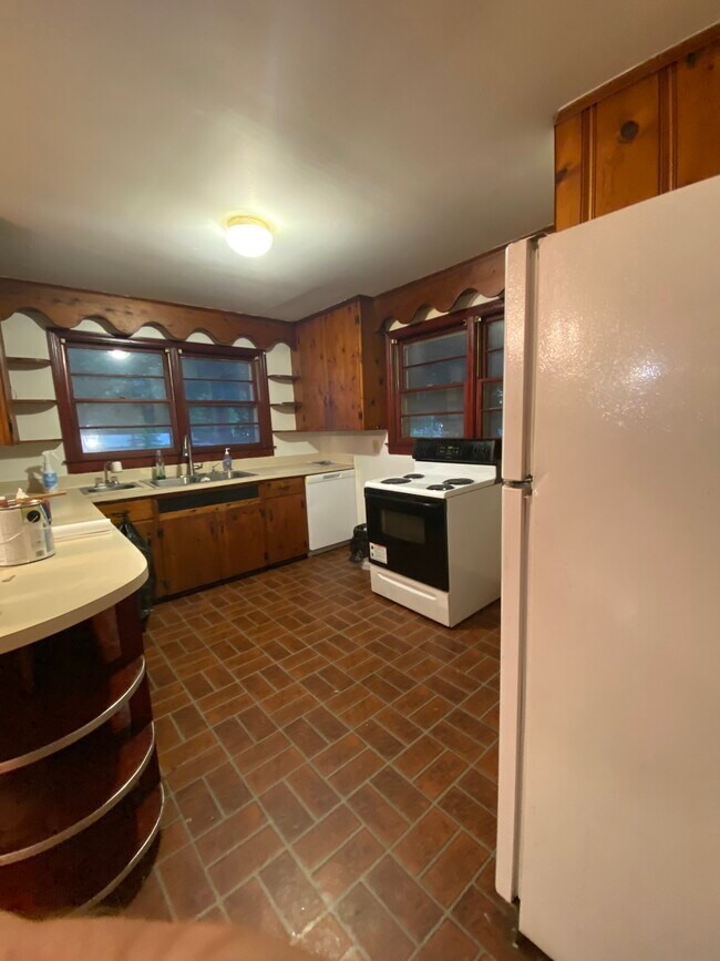 Foto del edificio - 3005 N New Hope Rd