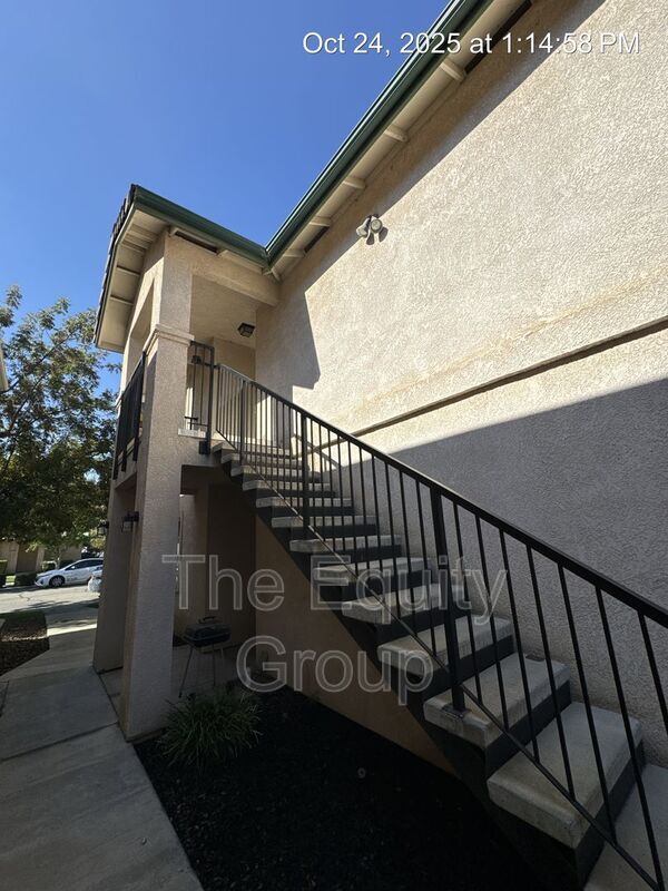 Building Photo - 2918 N Terrace St