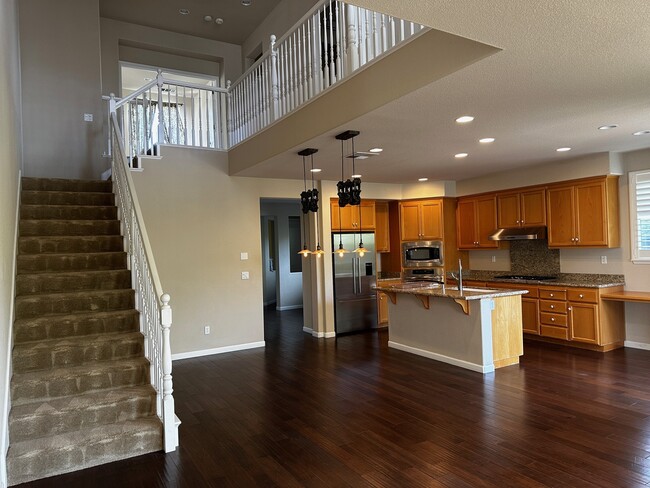Building Photo - 133 Paddington Ct
