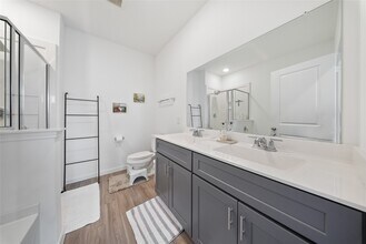 Building Photo - 21126 Coral Blossom Ln