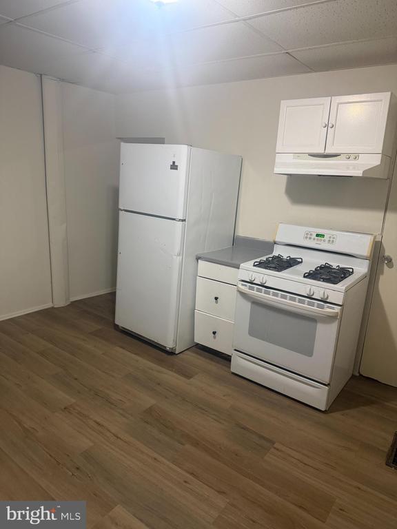 Foto del edificio - 802 Fairbanks Ave