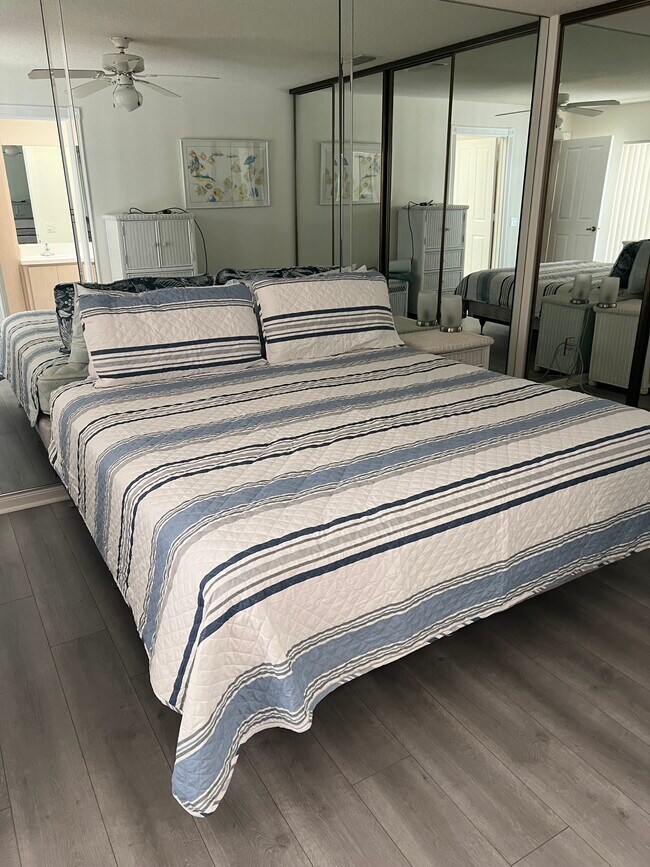 Foto del edificio - 7102 Geminata Oak Ct