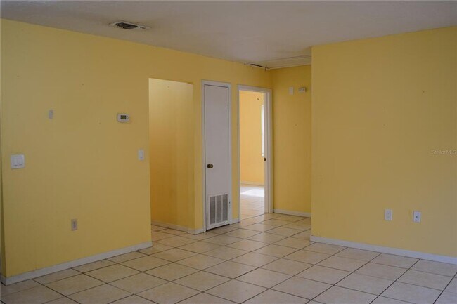 Foto del edificio - 7423 SW 42nd Pl