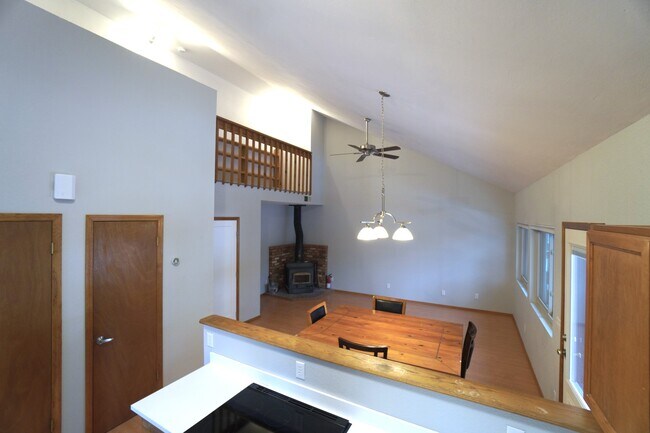 Foto del edificio - Canyon Terrace House