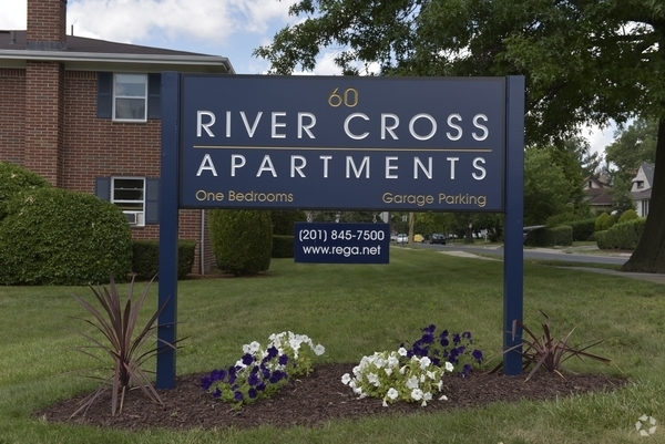 River Cross Apartments