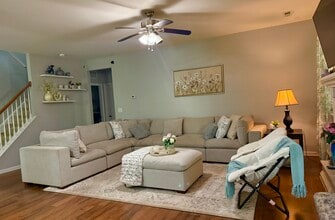 Building Photo - 6000 Fryars Gate Ct