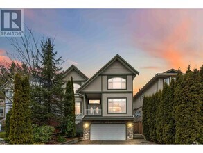 Building Photo - 2018 Turnberry Ln