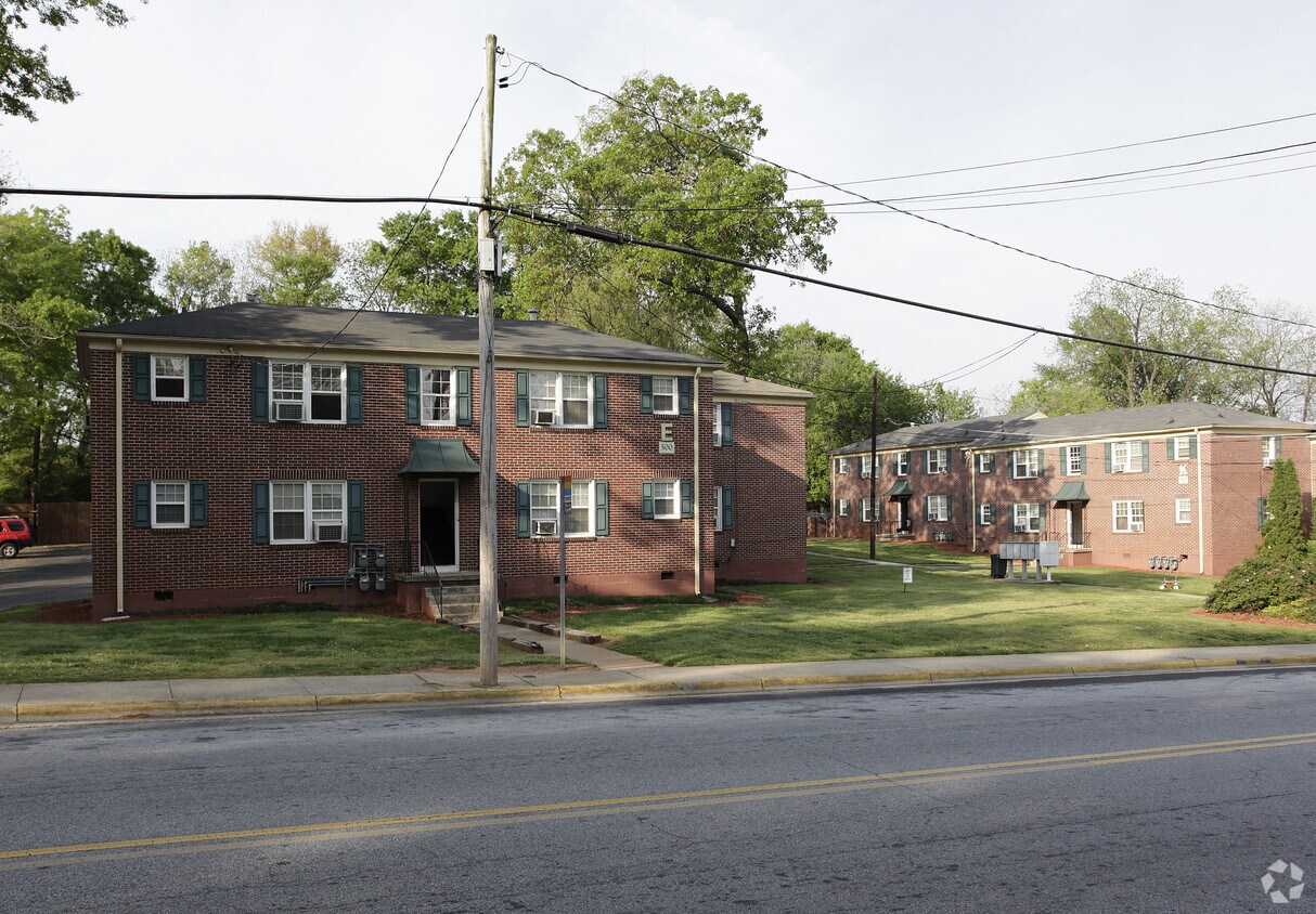 Foto principal - Clarion Court Apartments