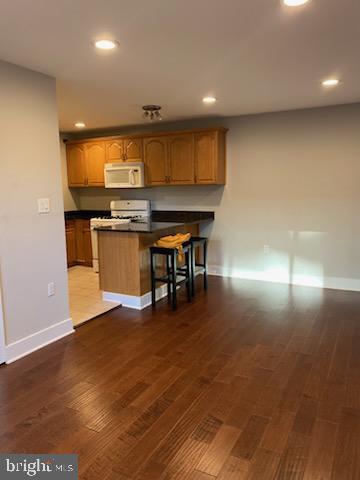 Building Photo - 1200 S Arlington Ridge Rd