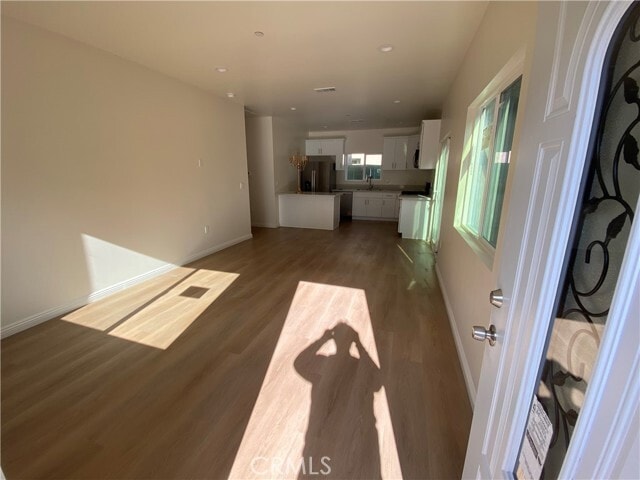 Foto del edificio - 18543 Ingomar St