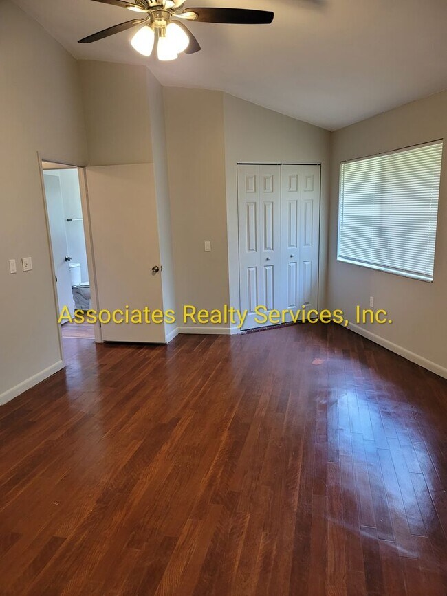 Foto del edificio - 9281 SW 109th Run