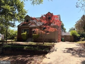 Building Photo - 3517 56th Pl