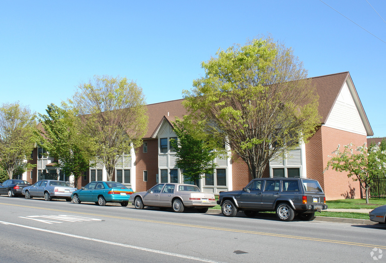 The Village at Penn College - Apartments in Williamsport, PA