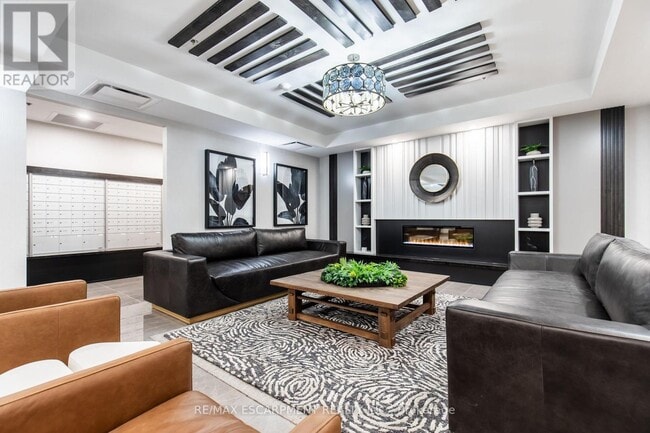 Photo du bâtiment - 870 Queenston Rd