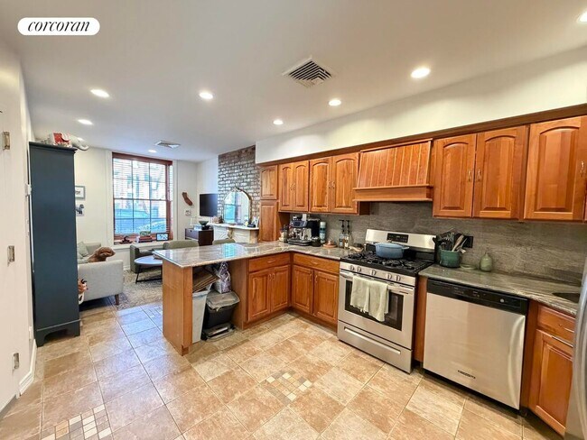 Foto del edificio - 30 1st St