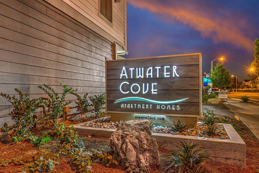 Atwater Cove Apartments Costa Mesa, CA