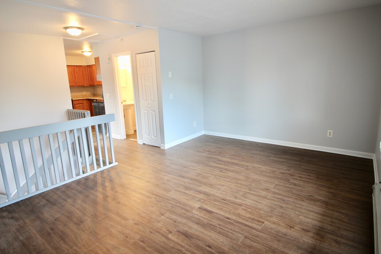 1673 Dallas Street, Aurora, CO 80010 Townhome Rentals in Aurora CO