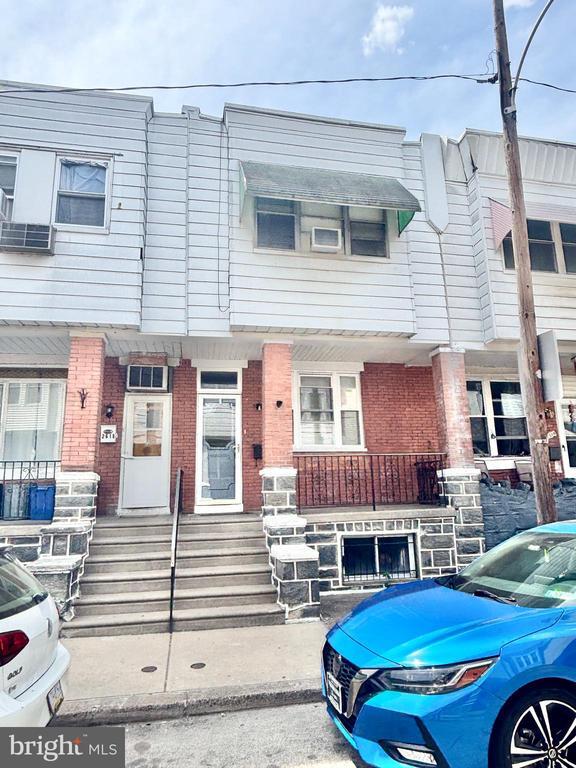 Primary Photo - 2616 S Warnock St