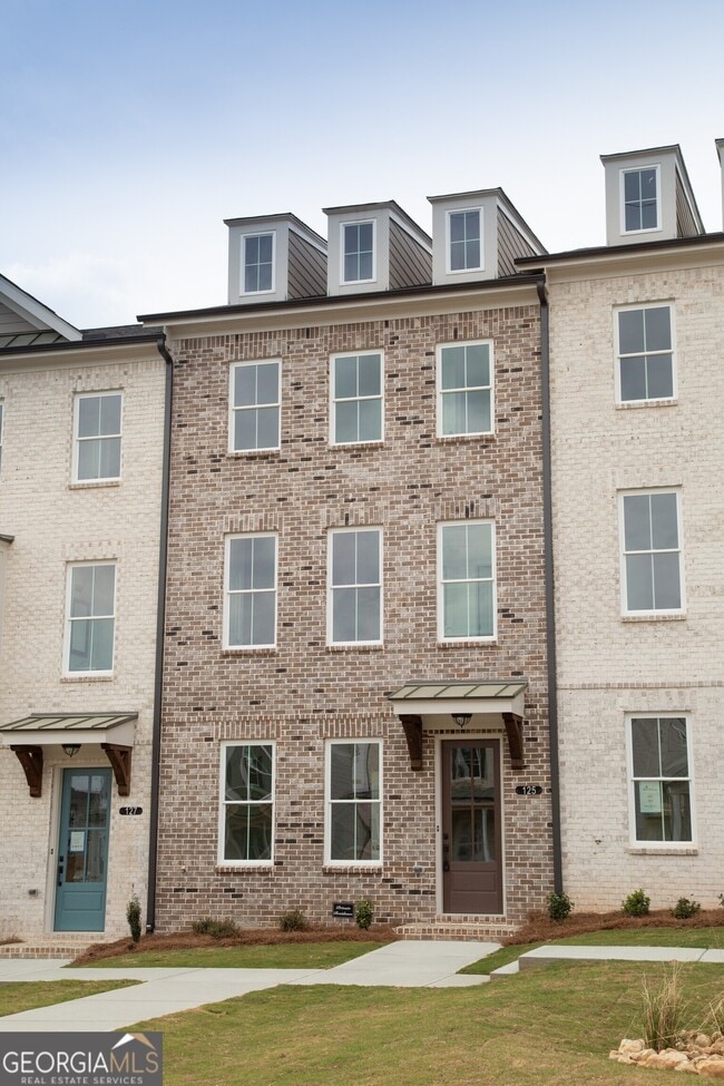 Building Photo - 125 Basil St