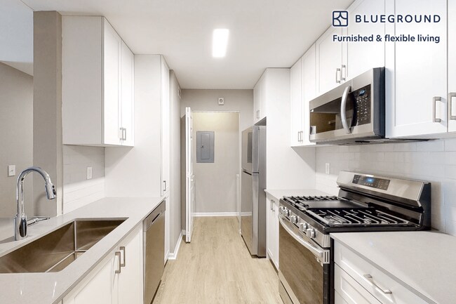 Foto del edificio - 100 Court N Dr