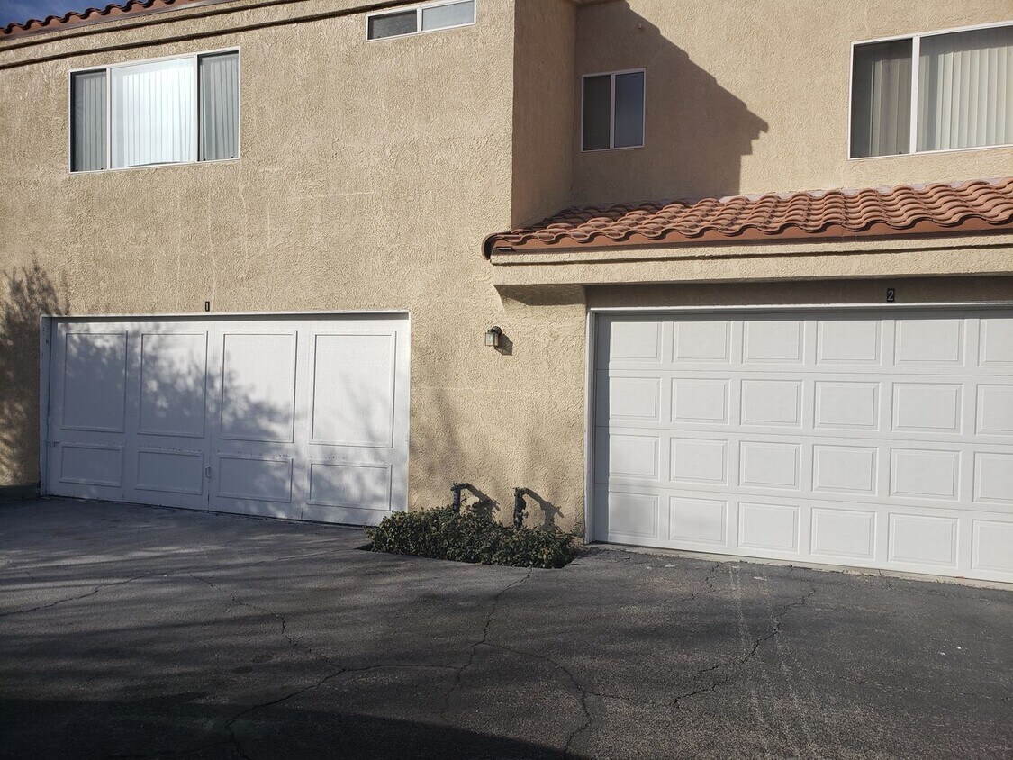 Foto principal - 43439 30th St W