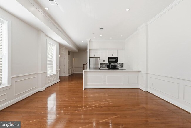 Building Photo - 1229 12th St NW