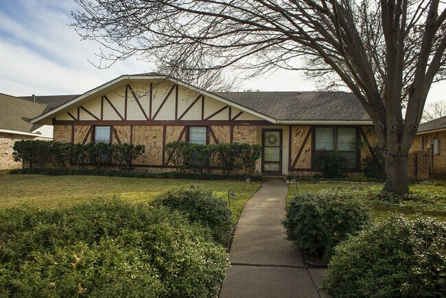 Foto del edificio - Very nice large 3 bedroom home in Garland