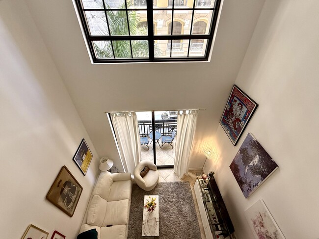 Foto del edificio - 801 S Olive Ave