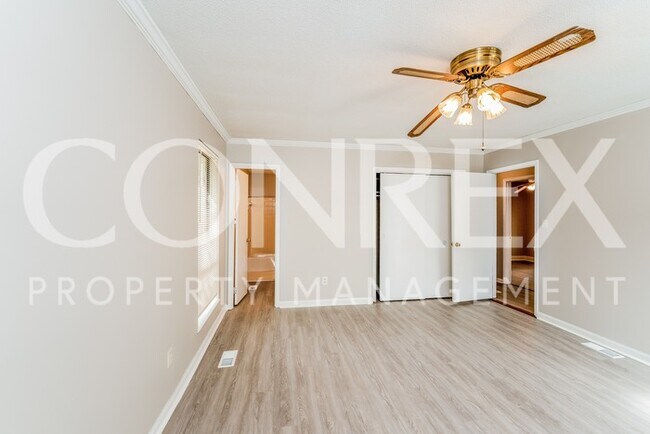 Foto del edificio - Classic 3 Bed, 2 Bath