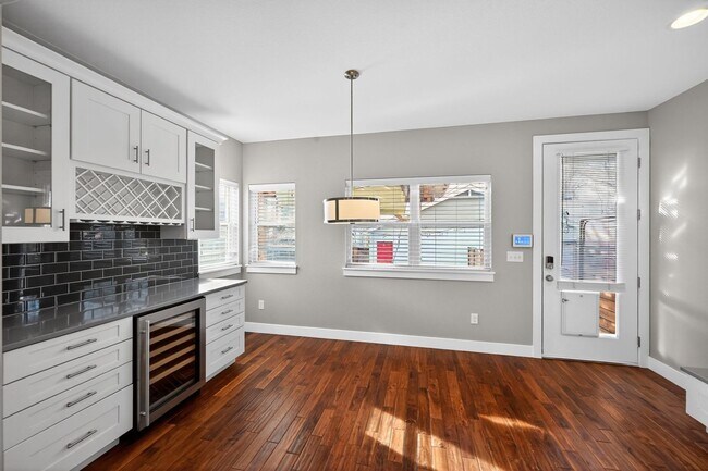 Foto del edificio - 1750 W 40th Ave