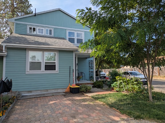 Building Photo - 4185 Monroe Ave NE