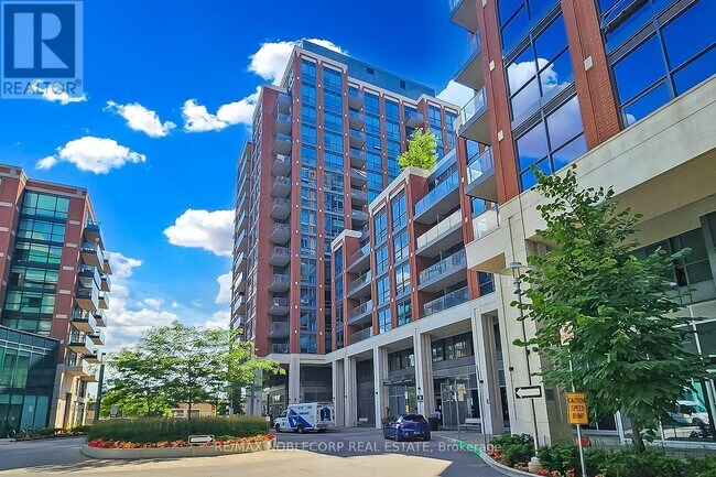 Building Photo - 31 Tippett Rd