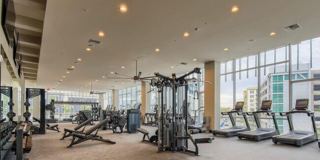 Foto del edificio - 4890 Sunroad Centrum Ln