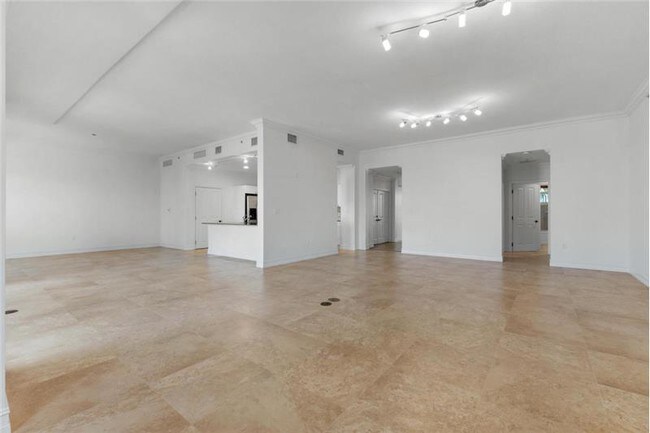 Foto del edificio - 3920 N Flagler Dr