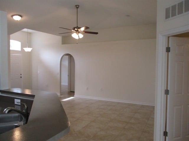 Building Photo - 2201 Pierce Arrow Dr