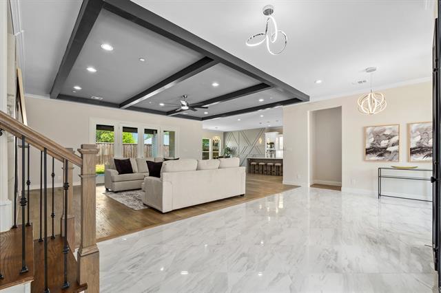 Building Photo - 7901 Dalton Dr