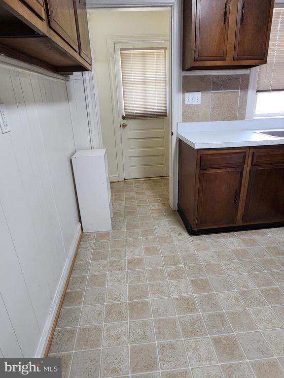 Building Photo - 7465 Oakland Mills Rd