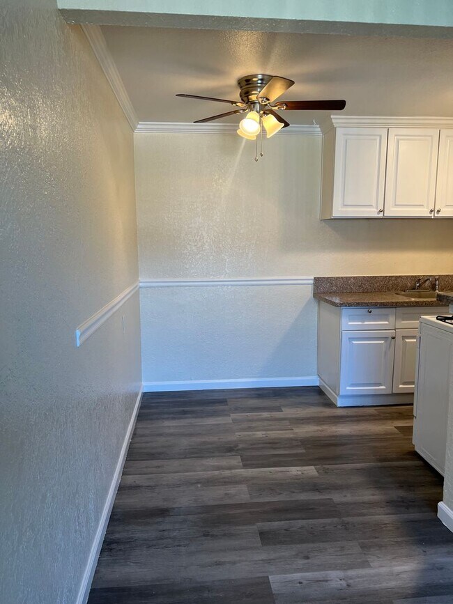 Foto del edificio - Welcome to SkyView Villa & Somerset Apartm...