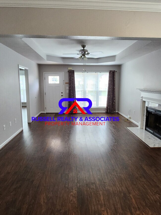 Building Photo - One Level Garden- Calera